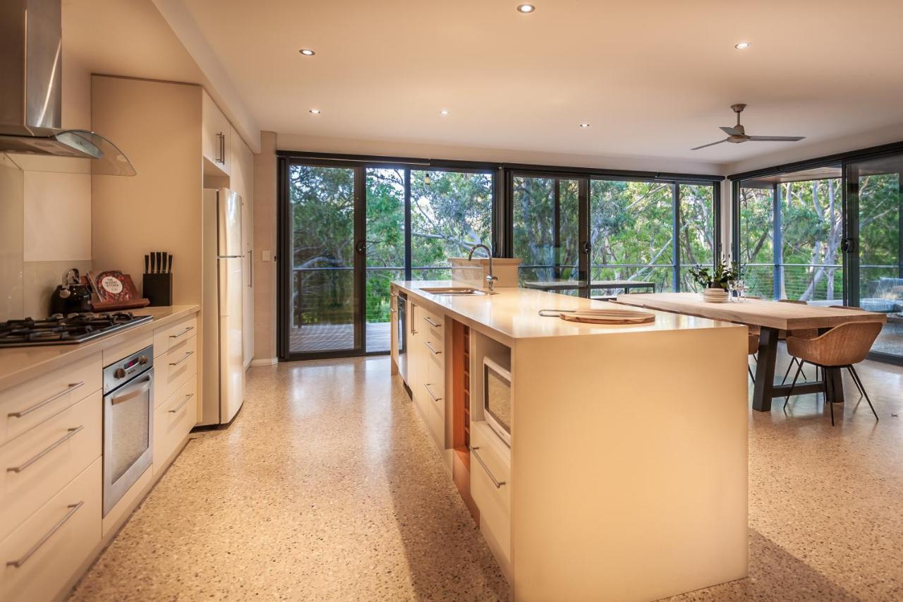 Carpe Vino - Quiet Bushland Home, Holiday home *